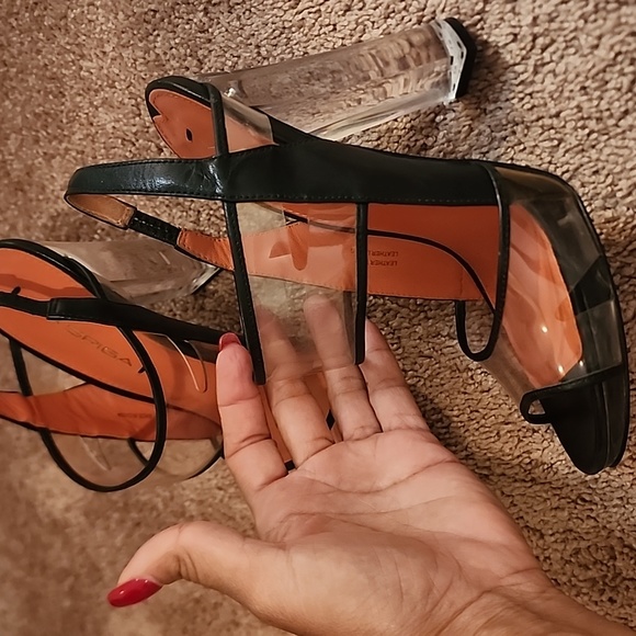 VIA SPIGA BLACK AND CLEAR HEELS - Picture 14 of 14